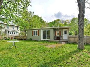 36 Draper Ave, Mansfield, MA 02048