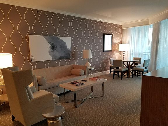 5th image of 4401 Collins Ave #805