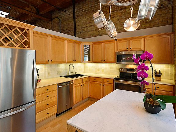 4th image of 540 N Lake Shore Dr APT 706