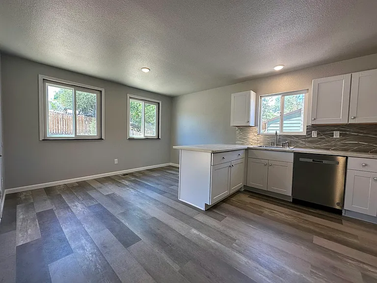 Dining Room/Kitchen