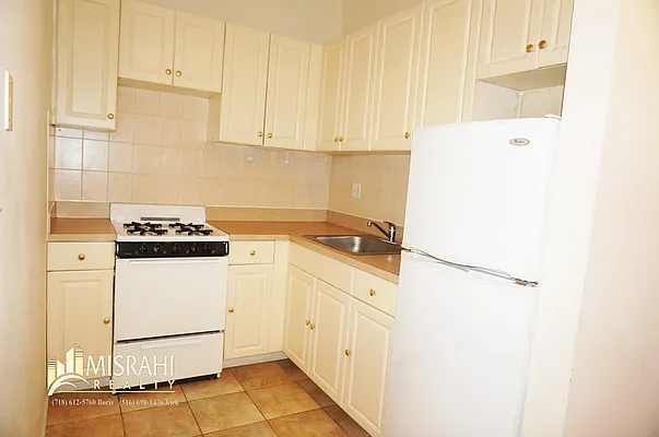 Rented by J Misrahi Realty Corp | media 11