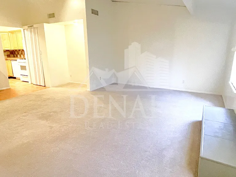 3750 N Country Club Rd #6 — Photo 7