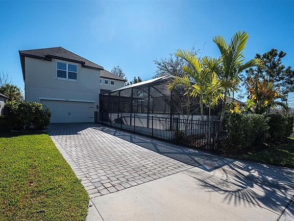 3rd image of 3833 Villamore Ln