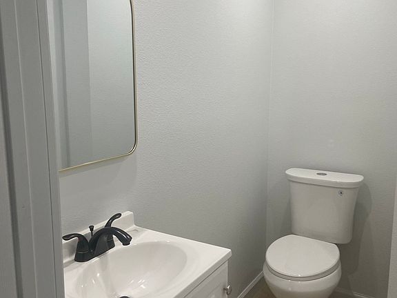 3rd image of 3866 Gates Pl #2