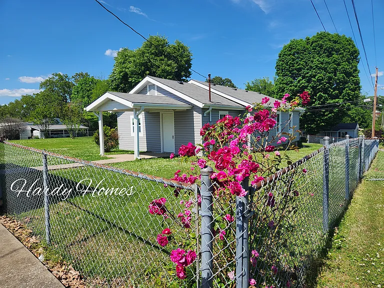 134 Eclipse St — Photo 3