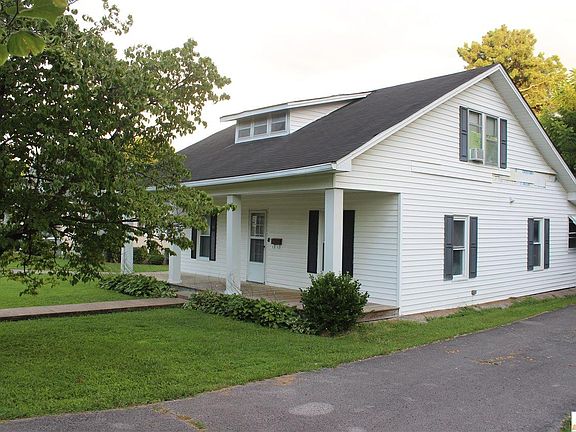 2nd image of 400 Cleveland Ave