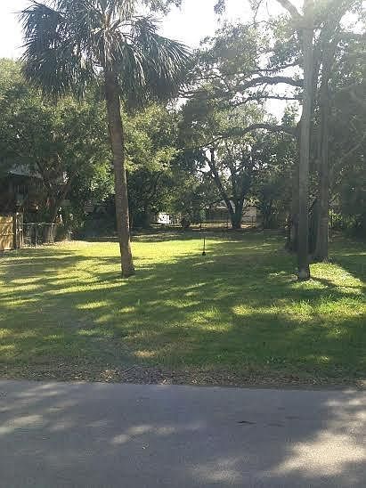2nd image of 3102 Hartnett Blvd