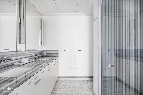 Sold by Sotheby's International Realty | media 12