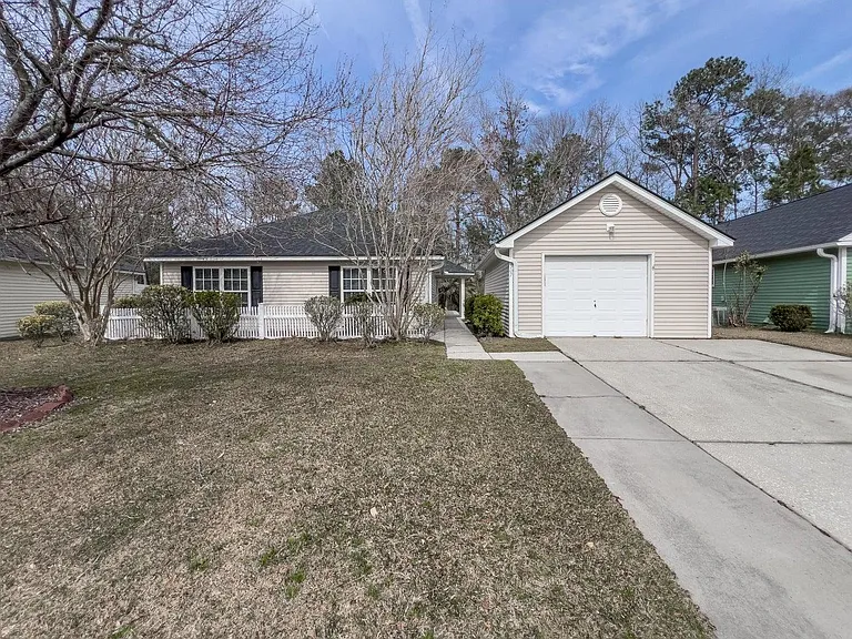 307 Sunburst Way — Photo 1
