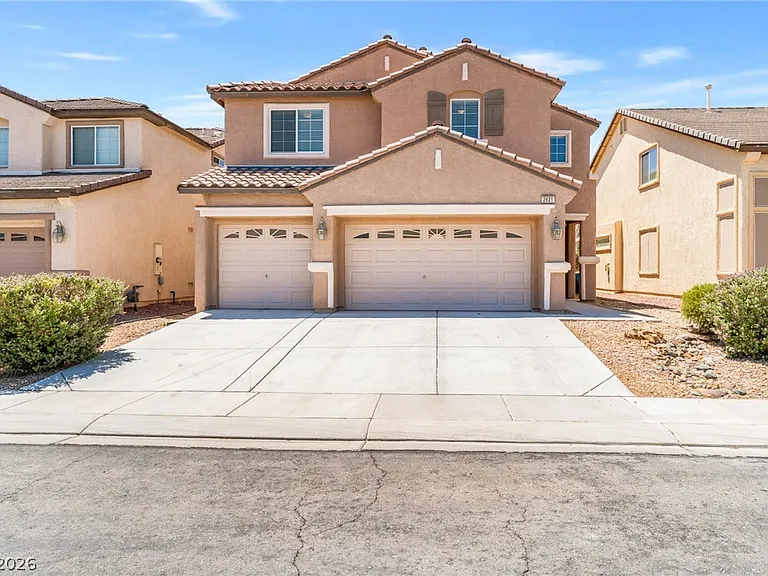 2621 Lazy Leopard Ct — Photo 2