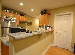 348 Saint Paul St APT 3, Brookline, MA 02446