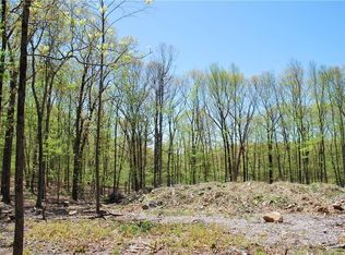 296 Tower Hill Rd, Cumberland, RI 02864