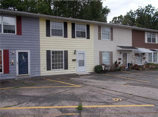 10 Warren Pl, Charleston, WV 25302