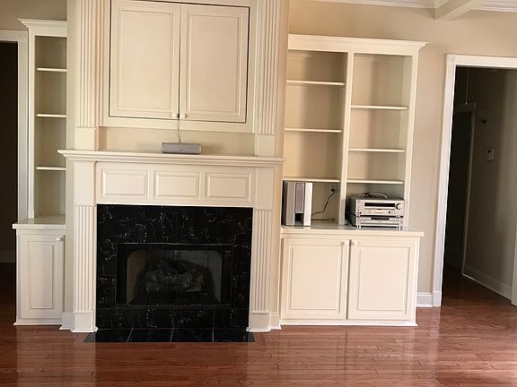 Fireplace with Built Ins