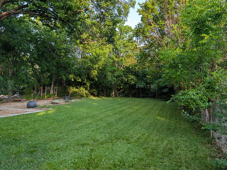 10026 Lake Gardens Dr — Photo 23