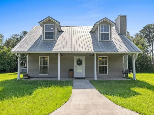 24055 Sparrow Ln, Loranger, LA 70446