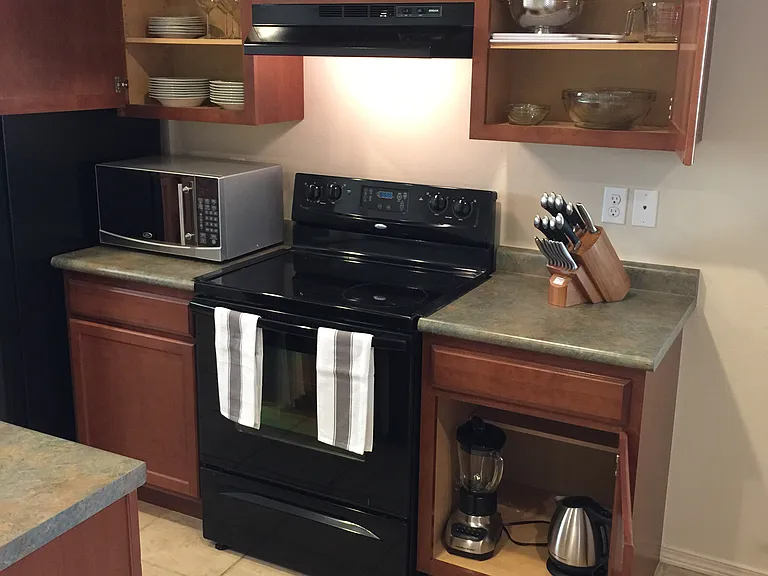 2605 Las Alturas Ct — Photo 13
