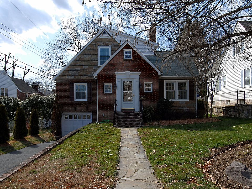 Great curb appeal