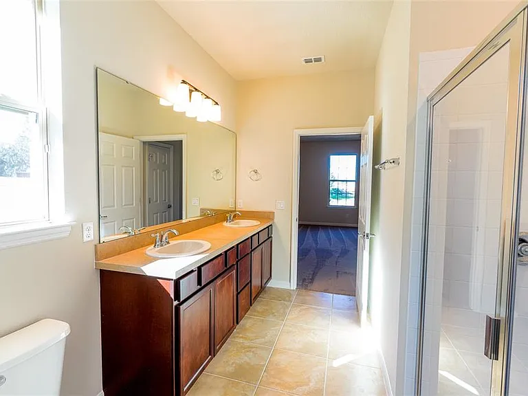 2779 Matera Dr — Photo 9