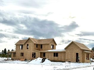 3211 NW Strickland Way, Bend, OR 97703