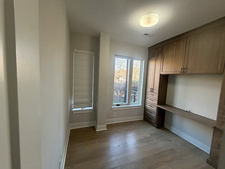 3018 12th St NE #2 — Photo 10