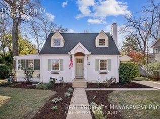 1110 Jackson Ct, Falls Church, VA 22046
