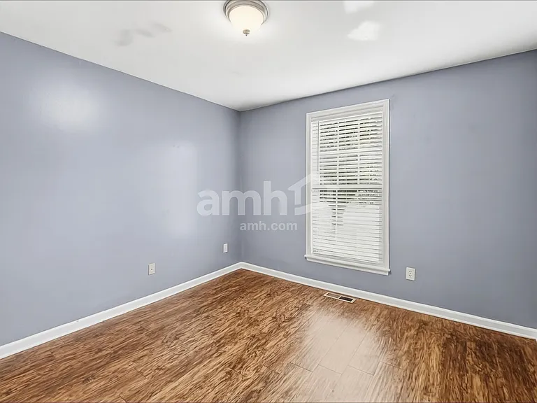 104 Cascade Ln — Photo 15