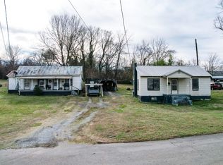 663 6th St, Newport, TN 37821
