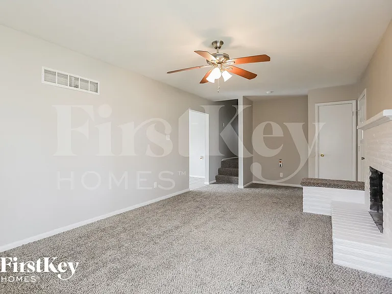 7712 Arlington Ave — Photo 4