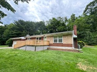 2716 Valley Ridge Rd, Covington, VA 24426