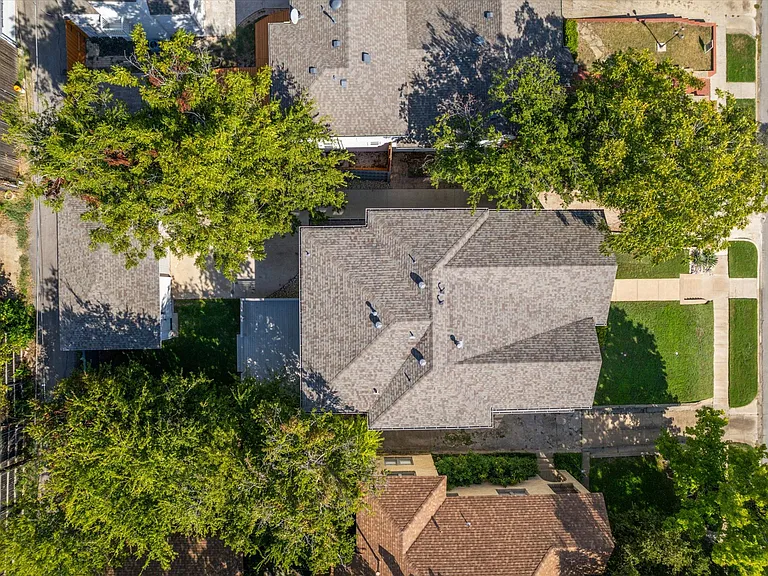 6255 Belmont Ave — Photo 38