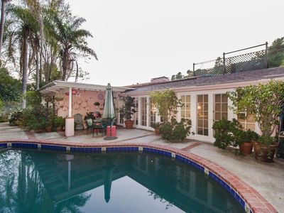2112 Roscomare Rd, Los Angeles, CA, 90077