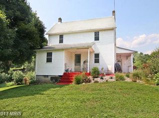 127 Schoolhouse Rd, Gaither, MD 21784