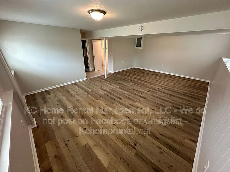5012 Powell Ave — Photo 21
