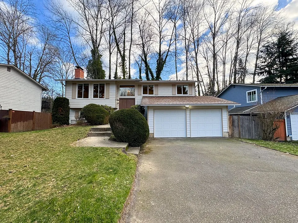 12410 98th Ave NE