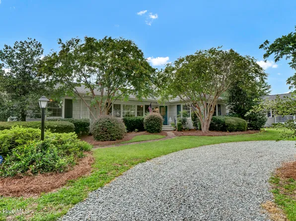 1716 Azalea Drive, Wilmington, NC 28403