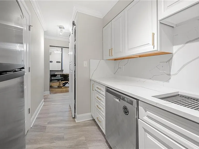 2479 Peachtree Rd NE #1801 — Photo 13