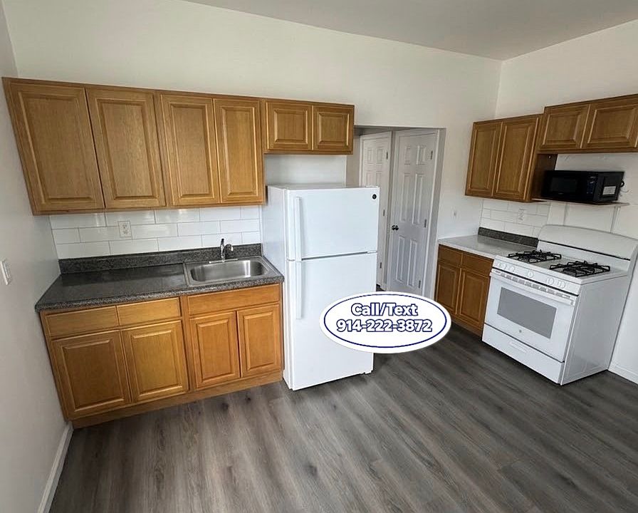 1st image of 95 Maple St APT 3E