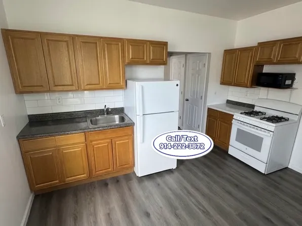 95 Maple St APT 3E, Yonkers, NY 10701