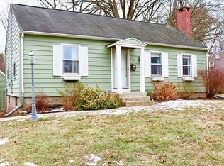 37 Greenacre Ln, East Longmeadow, MA 01028