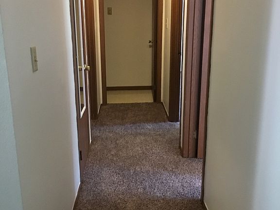 5th image of 100 Blairton Rd #31