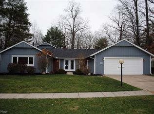 12221 The Blfs, Strongsville, OH