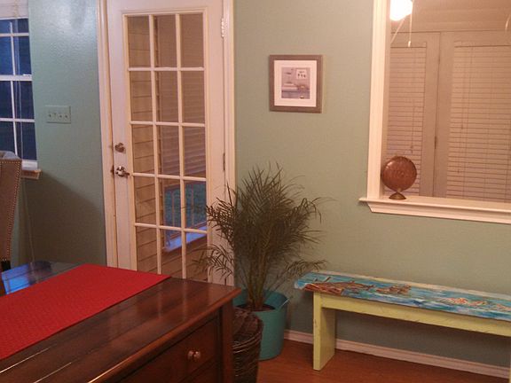 door to sunroom