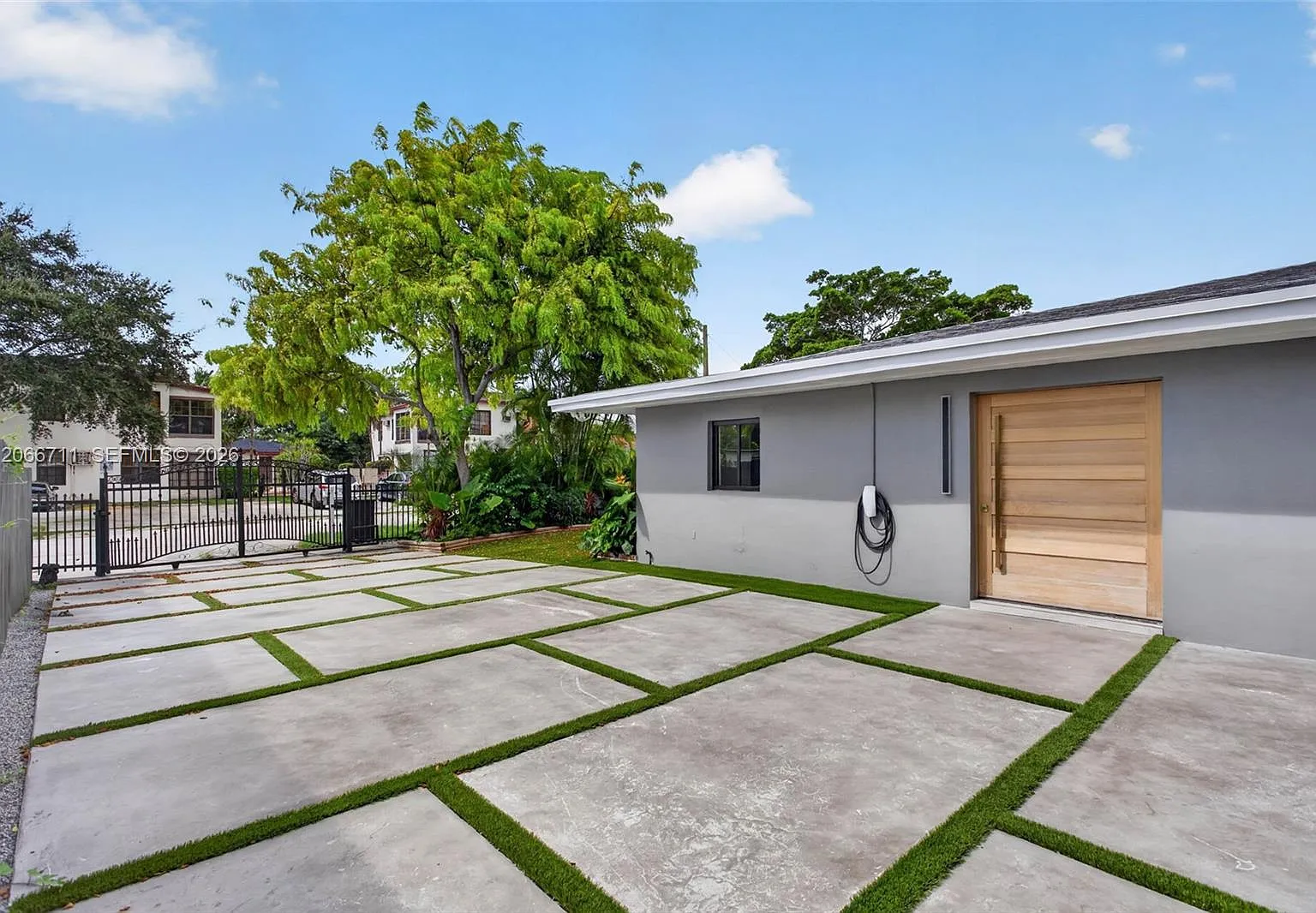 Biscayne Shores Corr Plat — Photo 3