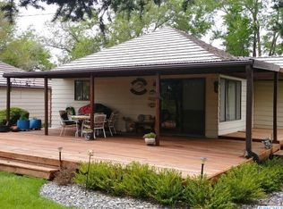 801 W Summit Rd, Colfax, WA 99111