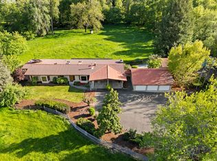 2233 Riverside Dr, Myrtle Creek, OR 97457