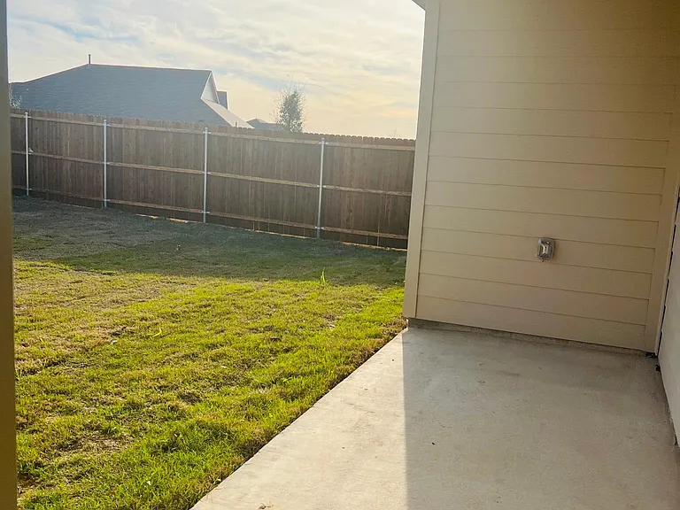 3313 Cardinal Flower Pl — Photo 18