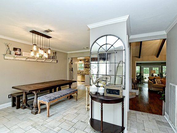4th image of 7119 Scenic Brook Dr