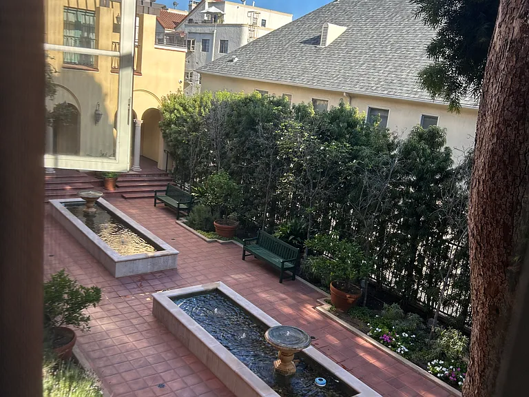 Los Patios De Cordova — Photo 28