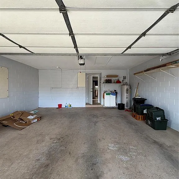 442 Meadowood Blvd — Photo 8